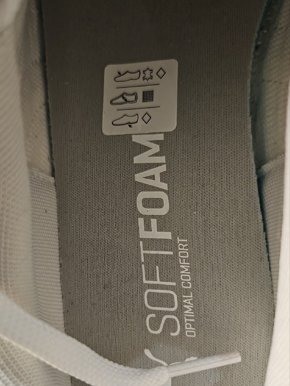 Puma Women's All-White Soft-foam Lace-Up Sneakers NWOT, SZ 10 - Picture 3 of 12